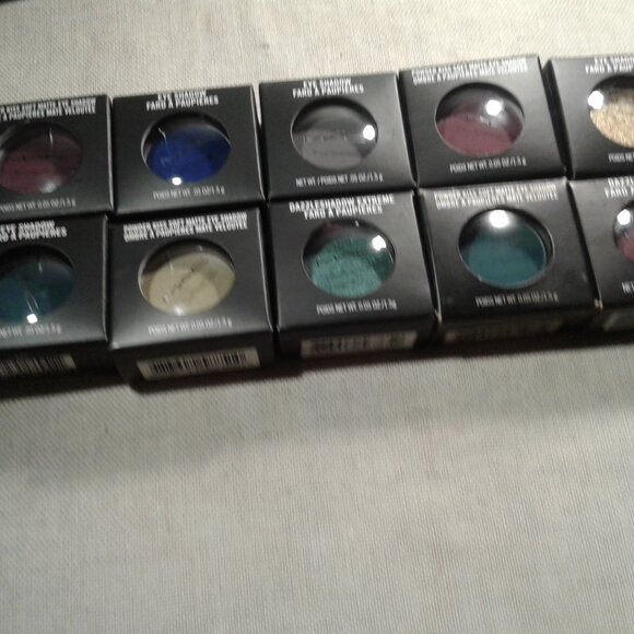 NEW! Mac Eyeshadows (10) - Picture 1 of 16